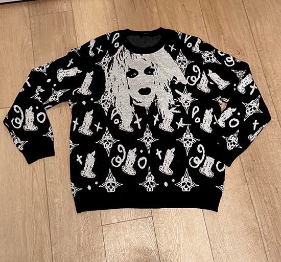 DQM - 1 PC MYSTERY SWEATER - dragqueenmerch